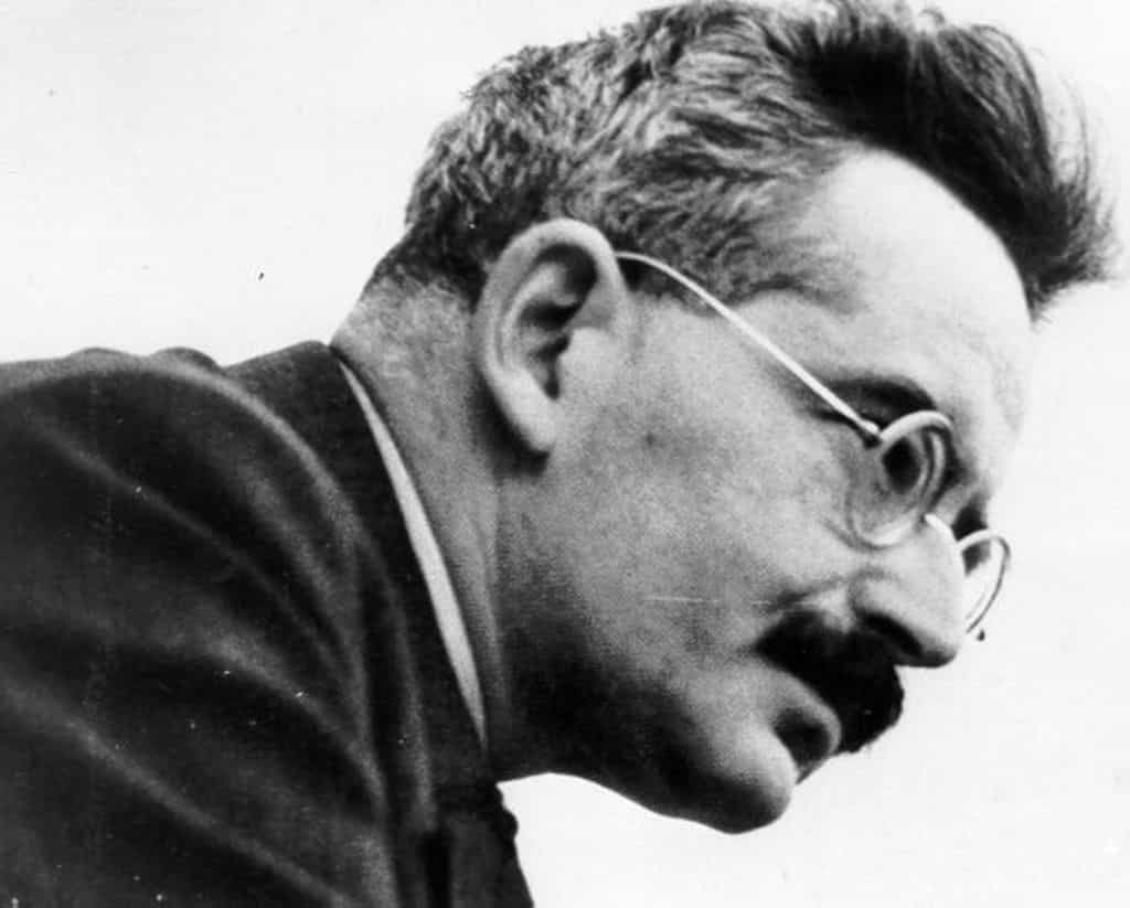 walter benjamin ways of seeing