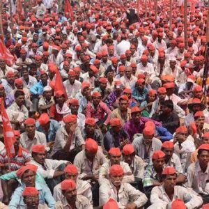 Mumbai : Farmers Protest in Azad Maidan for various Demand on Monday . Photo by BL SONI